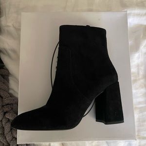 Steve Madden black suede boots